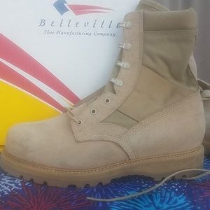 ***MAKE ME AN OFFER***Belleville Military Boots.